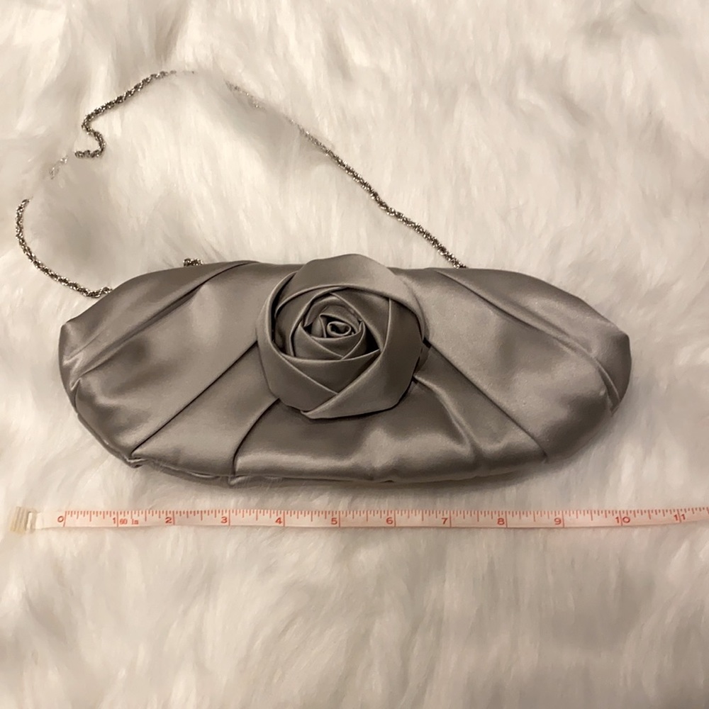 Silver clutch - Picture 6 of 6